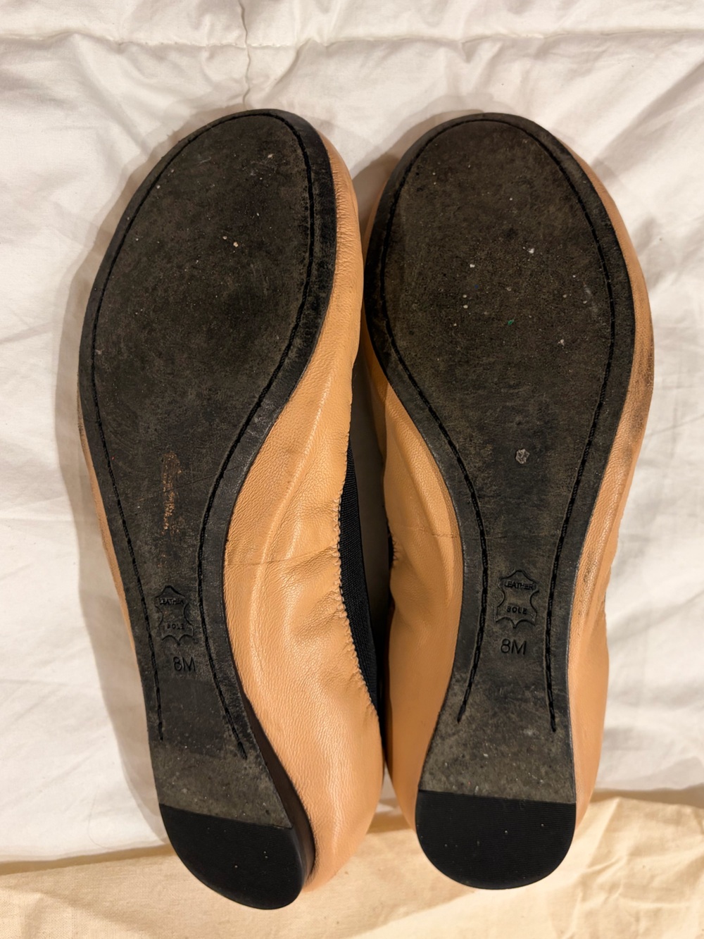 Tory Burch Beige Leather Logo Ballet Flats with Black Trim - Picture 5 of 11